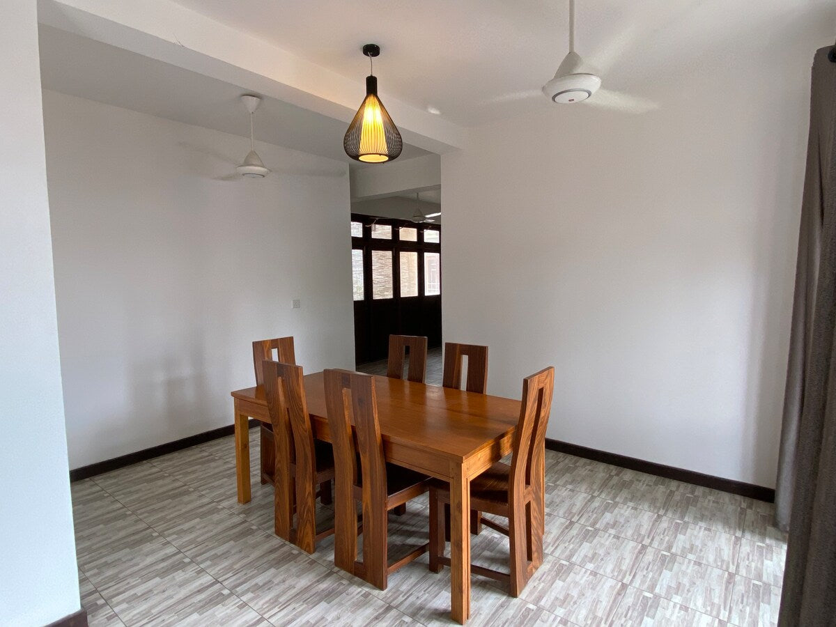Unavailable - Colombo : Code MTS37 - 2 Bedroom Apartment with Rooftop