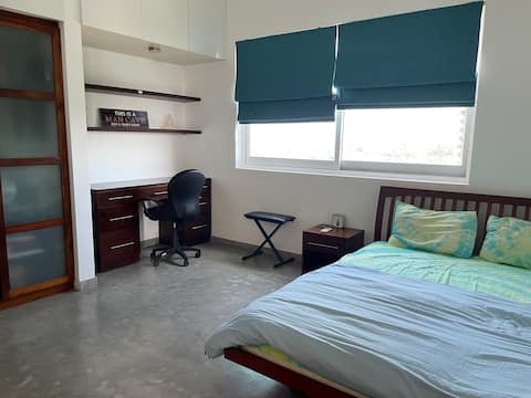 Unavailable - Colombo : Code MTS28 - 3 Bedroom Apartment - Lake View
