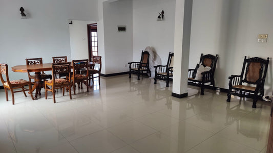 Unavailable - Colombo : MTS Code MTS25 - 3 BHK Unfurnished Non AC