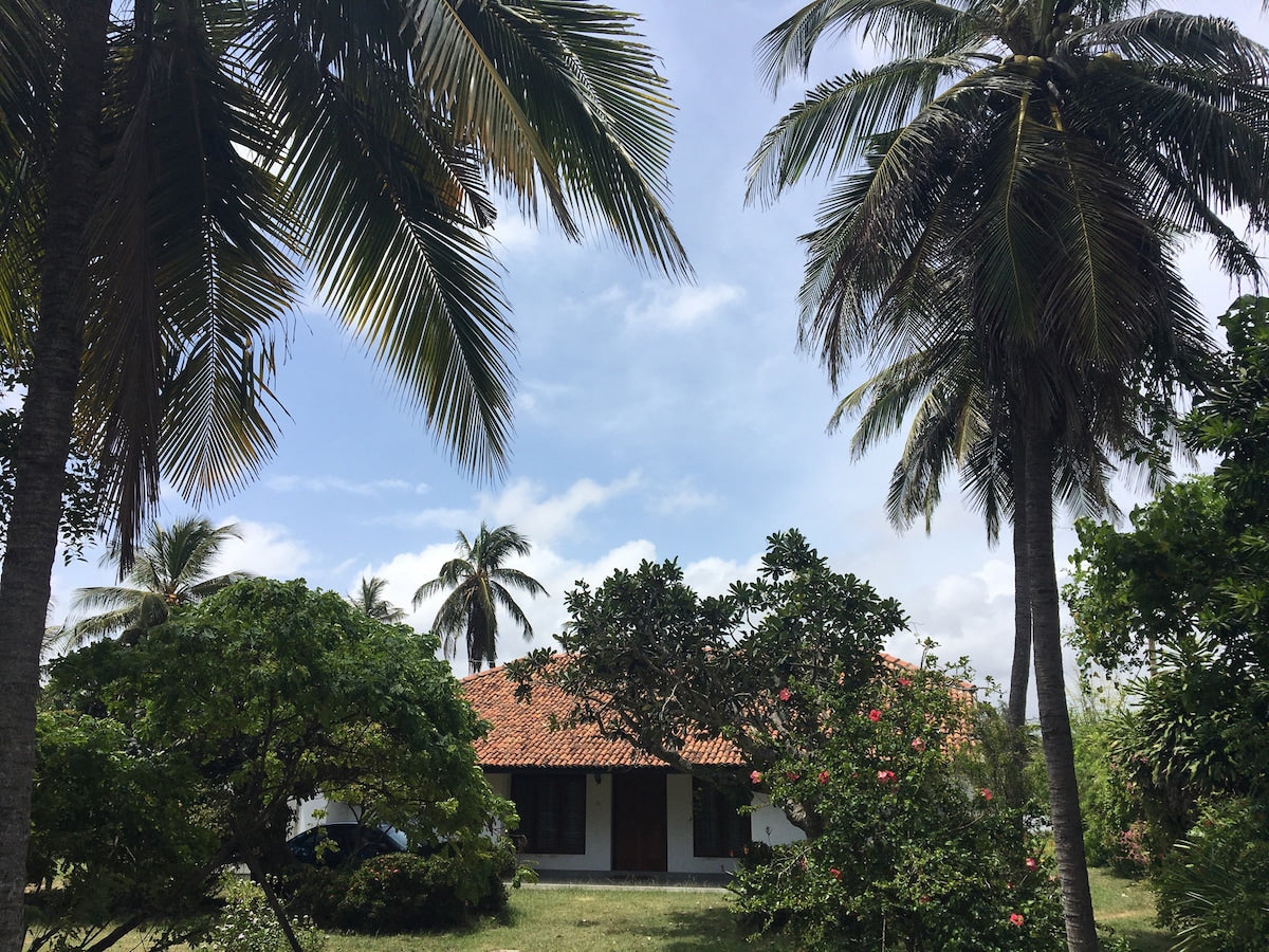 Unavailable - Colombo : Code MTS26 - 1 Bedroom Bungalow - Non AC