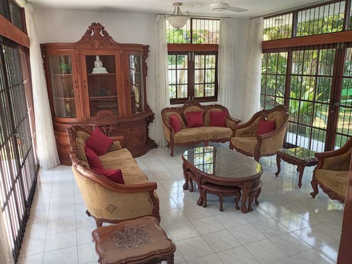 Unavailable - Colombo : Code MTS10 - Complete Villa - 4 Rooms