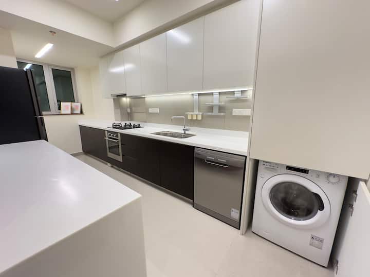 Unavailable - Colombo : Code MTS20 - 2 Bedroom Luxury Apartment