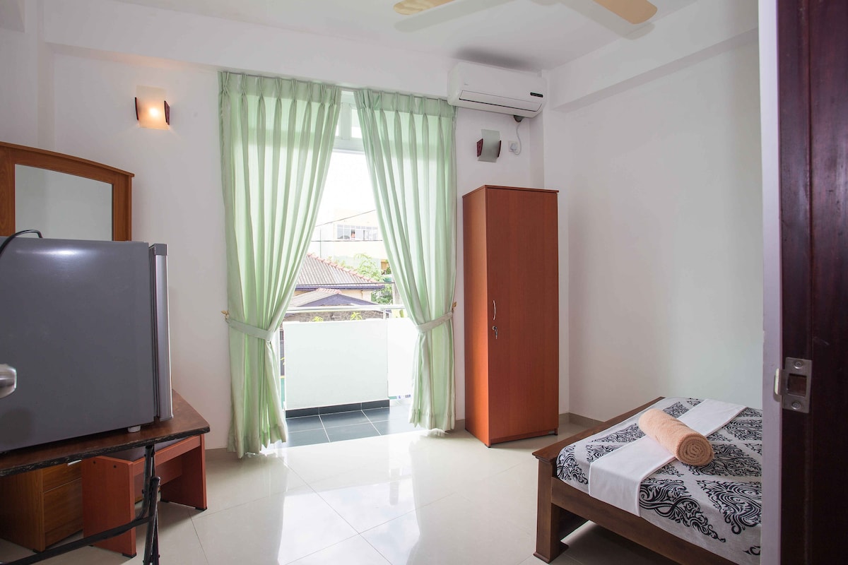 Unavailable -Colombo : Code MTS12 - 2 Bedroom Apartment