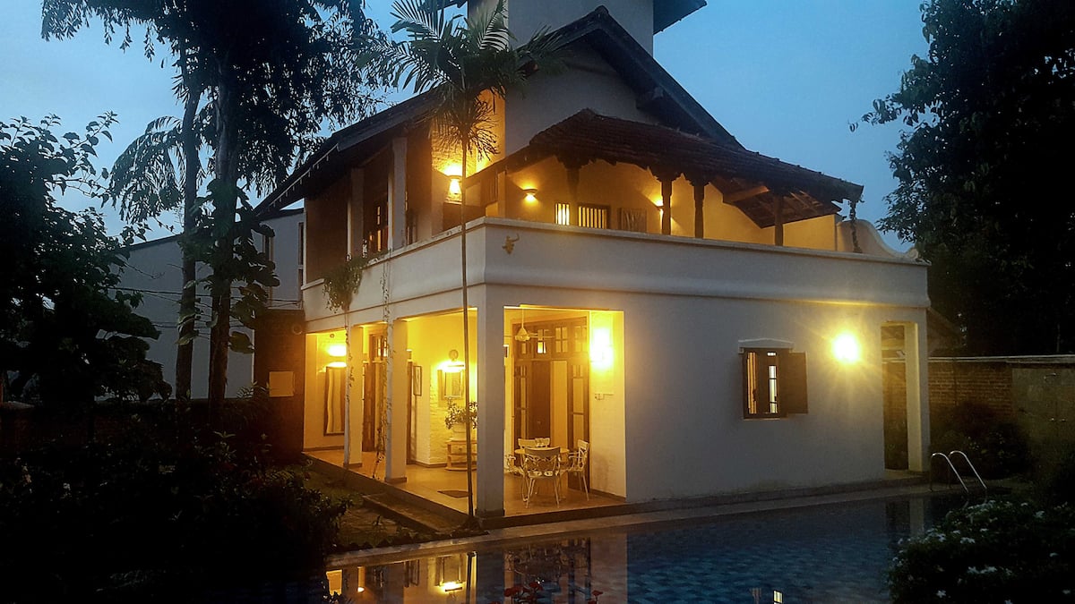 Unavailable - Colombo : Code MTS14 - Villa with Pool