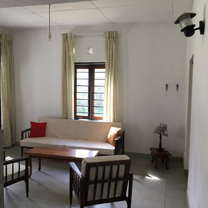 Unavailable - Colombo : Code MTS26 - 1 Bedroom Bungalow - Non AC