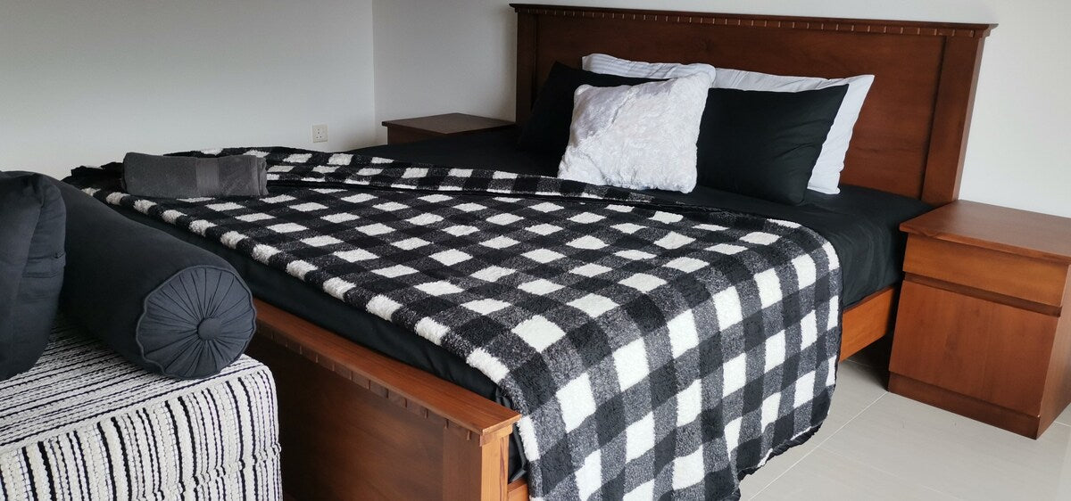 Unavailable - Colombo : Code MTS22 - 3 Bedroom Luxury Apartment