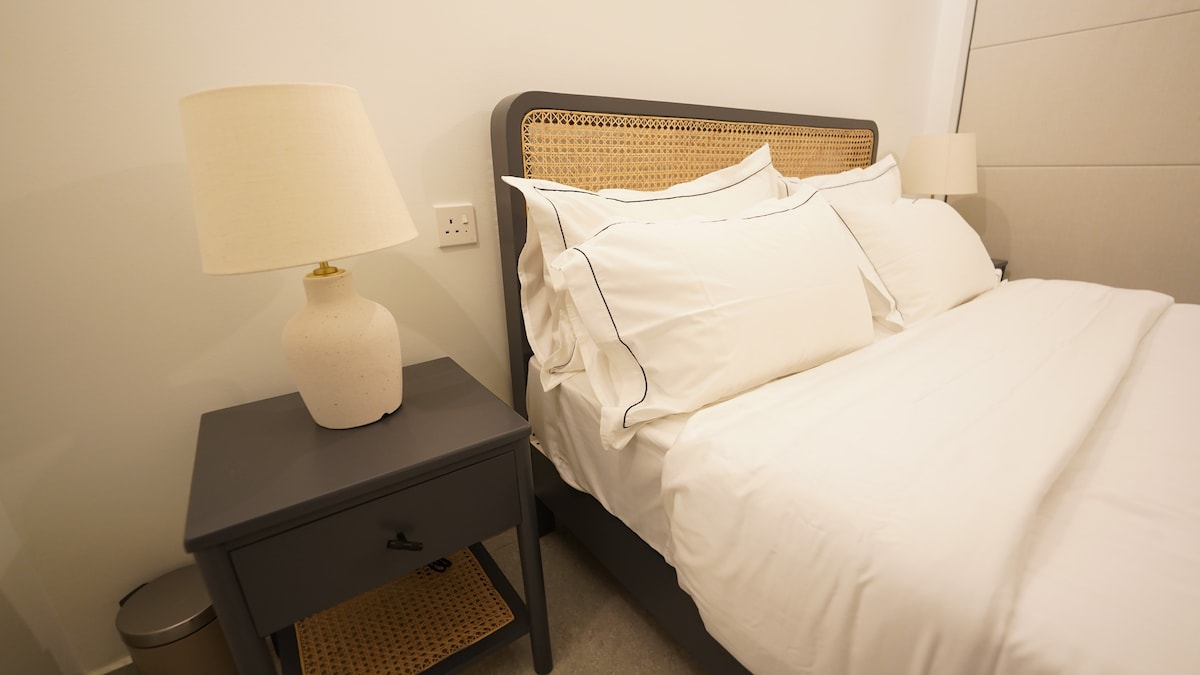 Unavailable - Colombo : Code MTS29 - 2 Bedroom Luxury Apartment